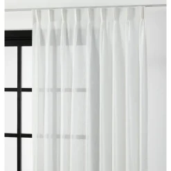 Inbetween Dennis Wit