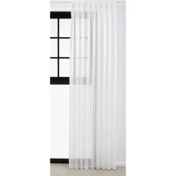 Inbetween Kimberly Wit