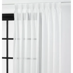 Inbetween Kimberly Wit